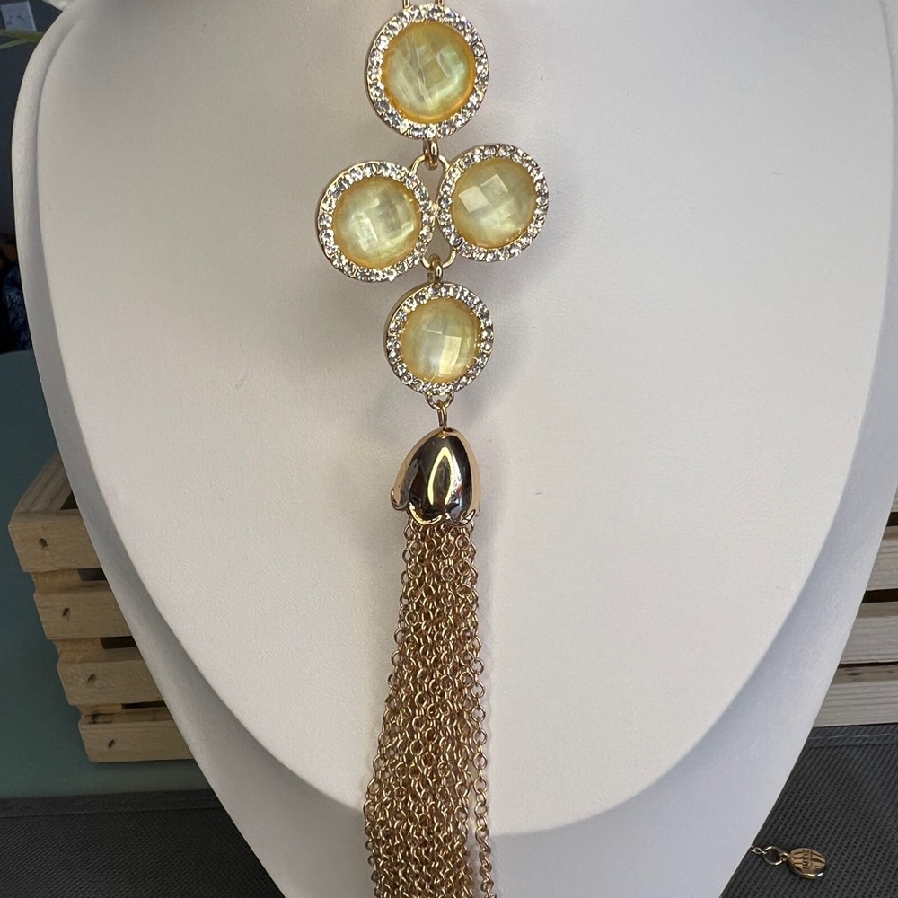Isaac Mizrahi Gold/Yellow Crystal Earring Necklace Set - Picture 8 of 8
